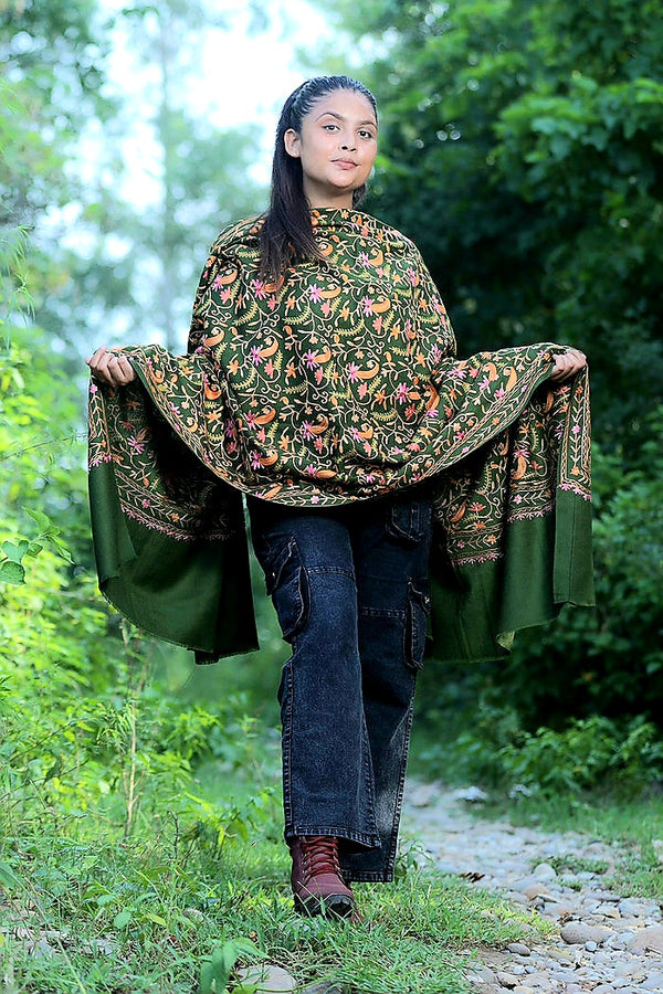 Green colour shawl - CraftKashmir